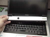 Remove notebook keyboard